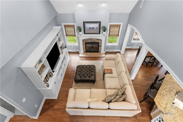 4020 Castor Ln, Jefferson Hills, PA 15332