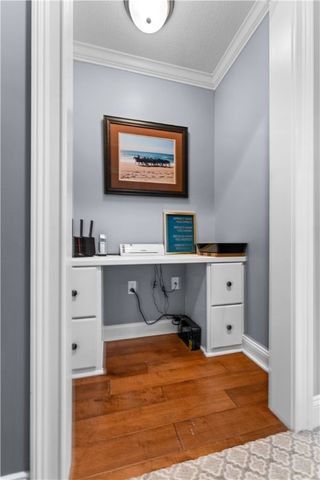 4020 Castor Ln, Jefferson Hills, PA 15332