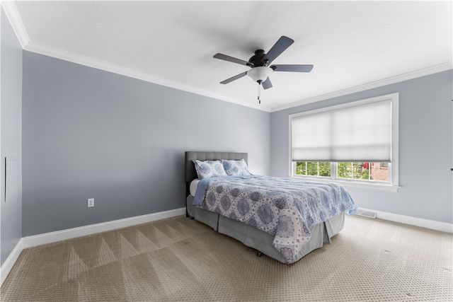 4020 Castor Ln, Jefferson Hills, PA 15332