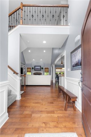 4020 Castor Ln, Jefferson Hills, PA 15332