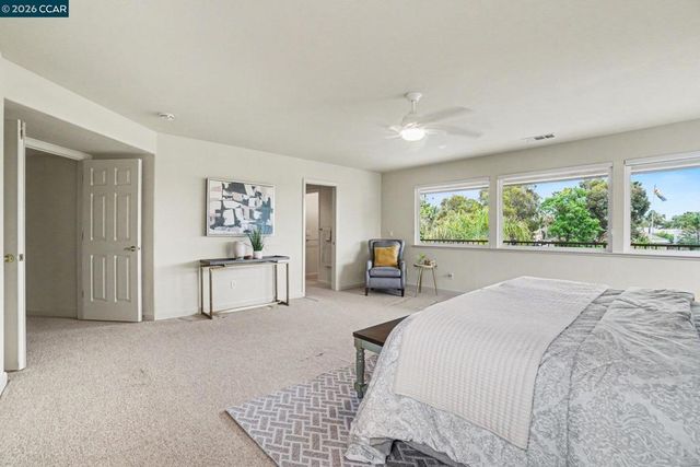 5666 Oakmont Ct, Discovery Bay, CA 94505