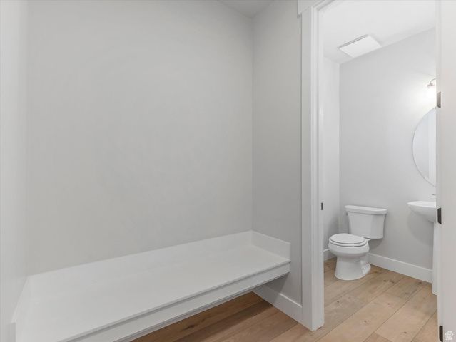 2007 E WALKER MEADOWS CIR, Holladay, UT 84117