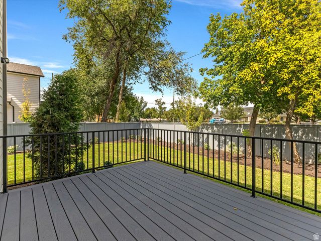 2007 E WALKER MEADOWS CIR, Holladay, UT 84117