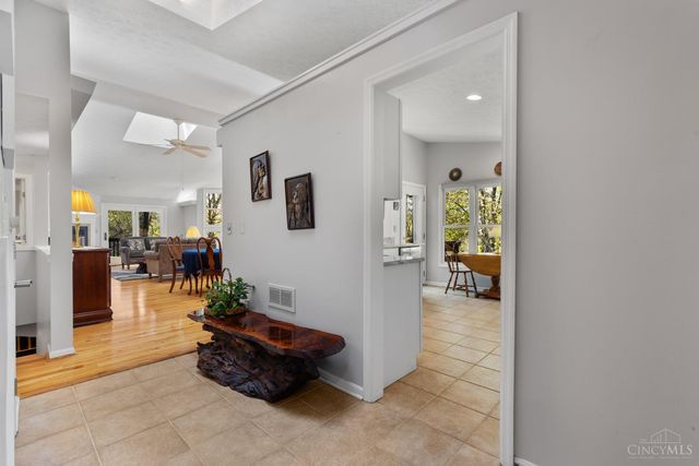 11831 Vaukvalley Lane, Symmes Twp, OH 45249