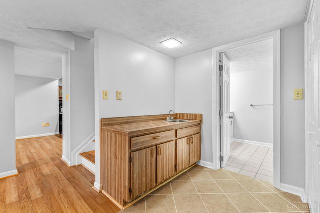 11831 Vaukvalley Lane, Symmes Twp, OH 45249