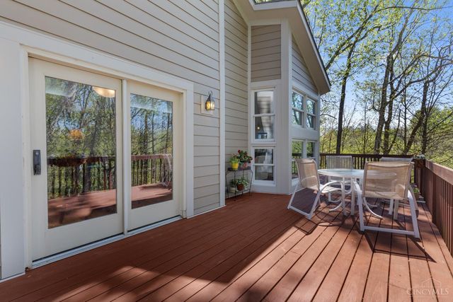 11831 Vaukvalley Lane, Symmes Twp, OH 45249