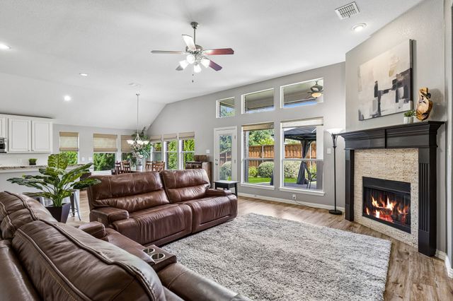 1916 Annabel Avenue, Flower Mound, TX 75028