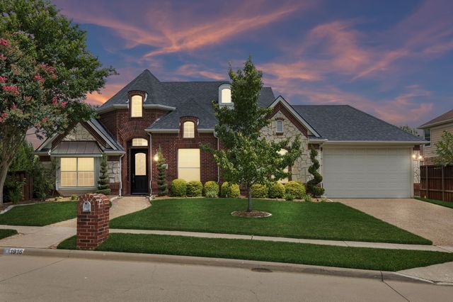 1916 Annabel Avenue, Flower Mound, TX 75028