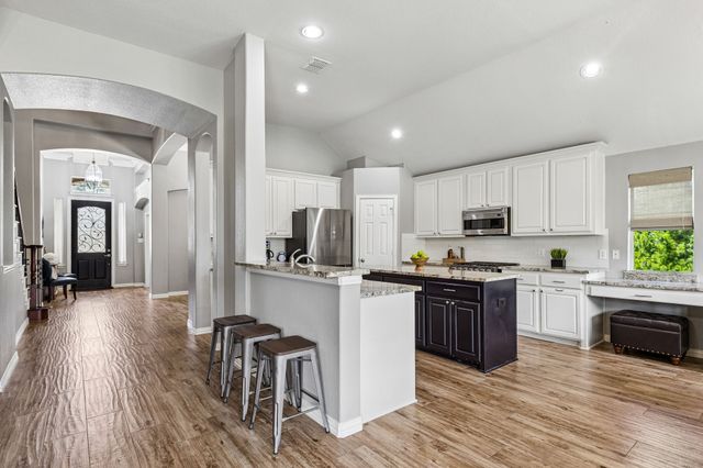 1916 Annabel Avenue, Flower Mound, TX 75028