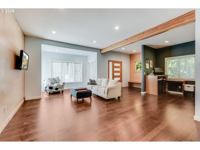 3712 Se 8TH Ave, Portland, OR 97202