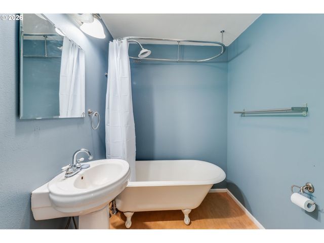3712 Se 8TH Ave, Portland, OR 97202