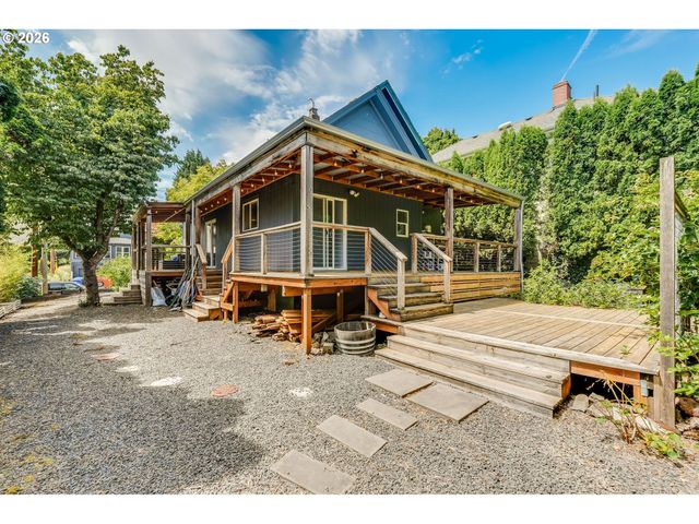 3712 Se 8TH Ave, Portland, OR 97202