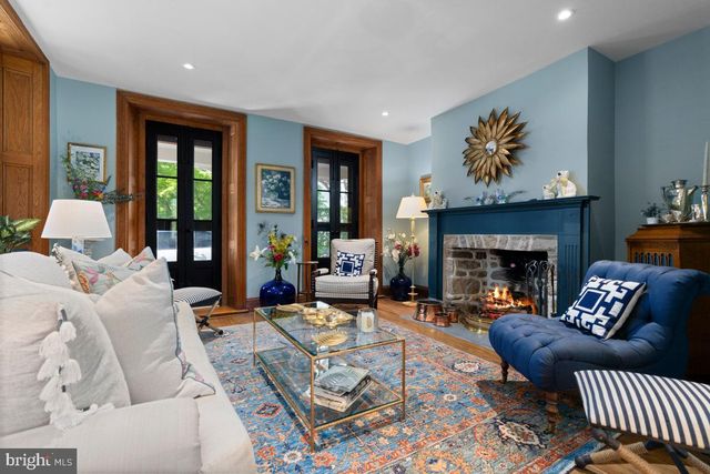 2996 N SUGAN RD, Solebury, PA 18963