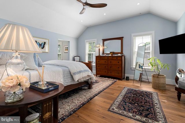 2996 N SUGAN RD, Solebury, PA 18963