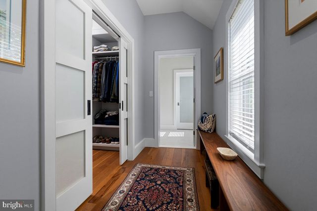 2996 N SUGAN RD, Solebury, PA 18963
