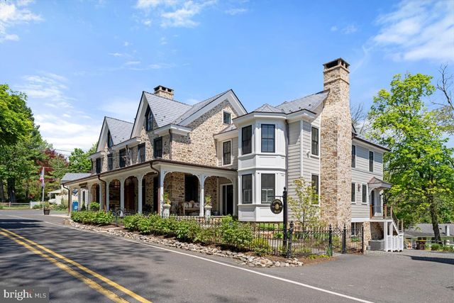2996 N SUGAN RD, Solebury, PA 18963