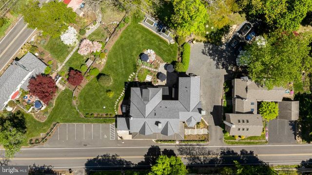 2996 N SUGAN RD, Solebury, PA 18963