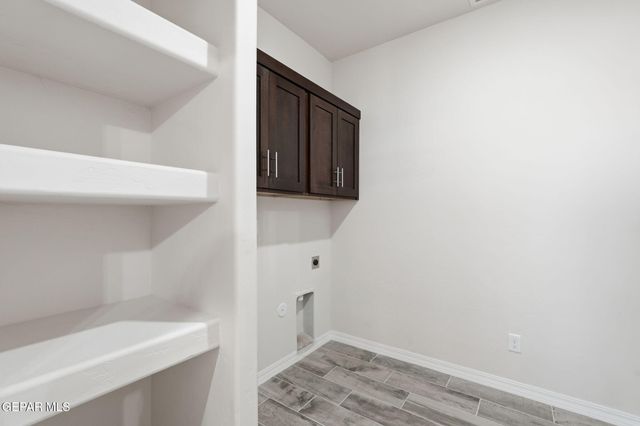 331 Apodaca Road, Socorro, TX 79927