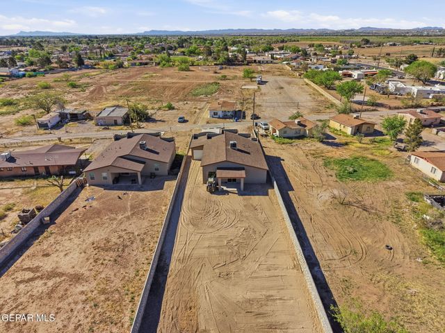 331 Apodaca Road, Socorro, TX 79927