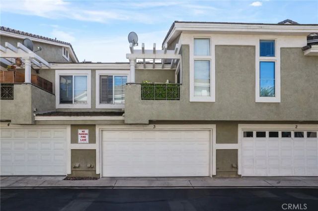 2225 Indigo Hills Drive 3, Corona, CA 92879