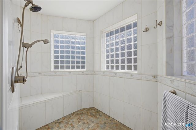 559 Route 81 Route, Killingworth, CT 06419