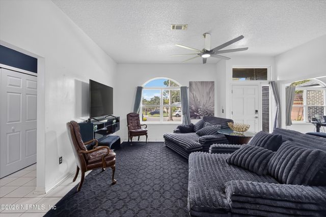1346 GATELY Court, Jacksonville, FL 32225