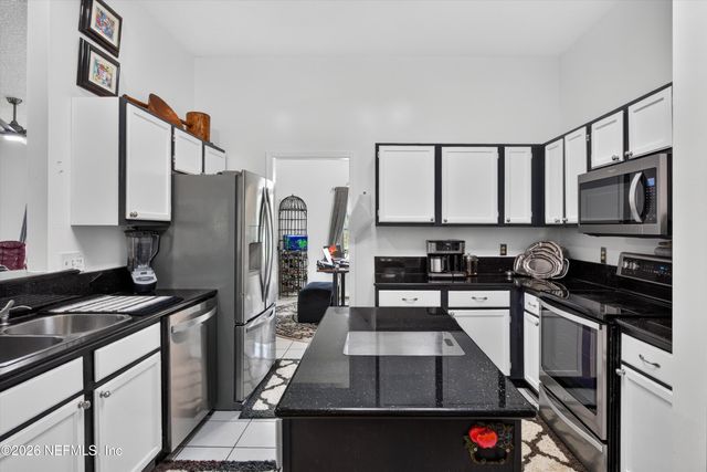 1346 GATELY Court, Jacksonville, FL 32225