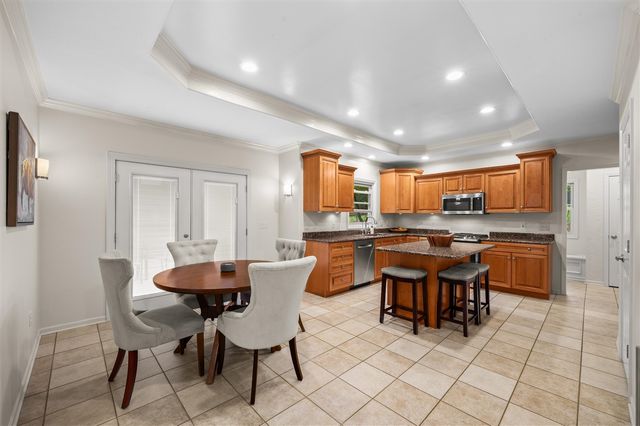 1560 Stonecreek Drive, Niles, MI 49120