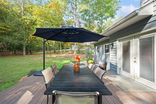 1560 Stonecreek Drive, Niles, MI 49120