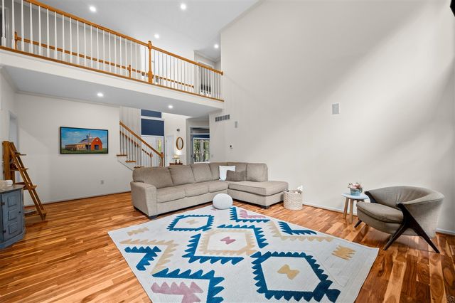 1560 Stonecreek Drive, Niles, MI 49120