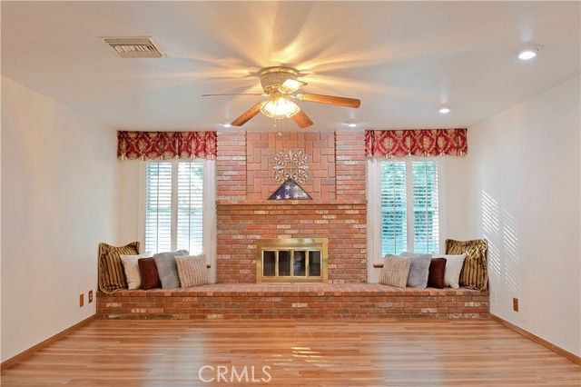 43119 Roulette, Lancaster, CA 93536