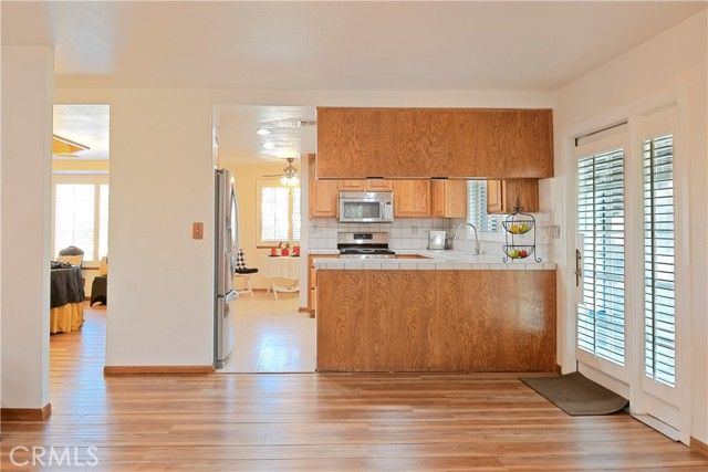 43119 Roulette, Lancaster, CA 93536