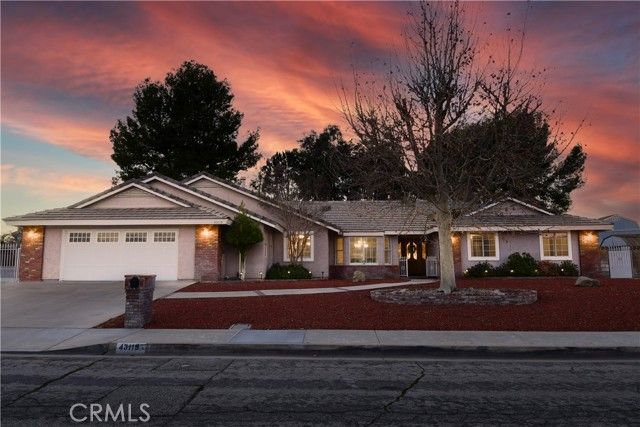 43119 Roulette, Lancaster, CA 93536