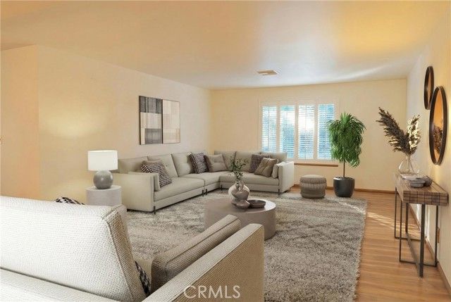 43119 Roulette, Lancaster, CA 93536