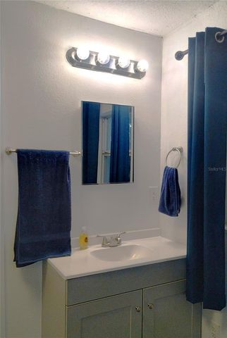 417 E MAIN STREET, Dundee, FL 33838