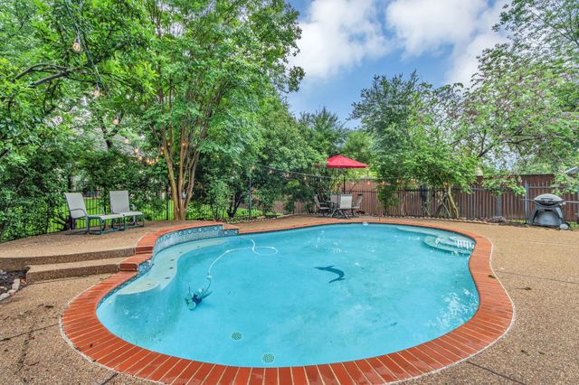 3710 Windsor Parkway, Corinth, TX 76210