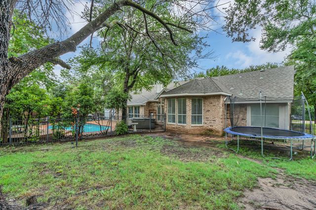 3710 Windsor Parkway, Corinth, TX 76210