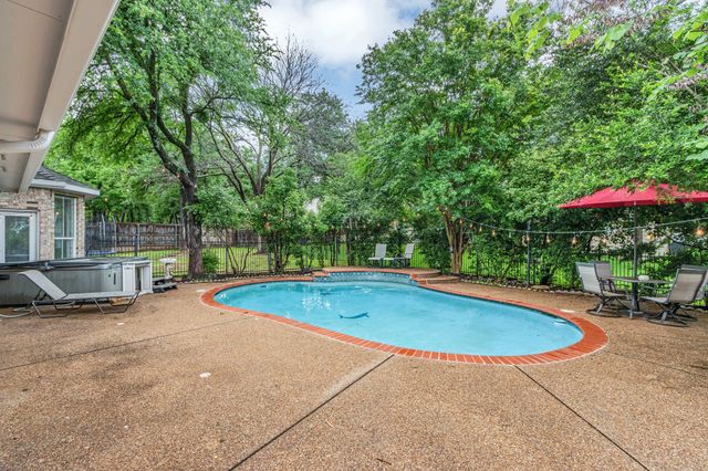 3710 Windsor Parkway, Corinth, TX 76210
