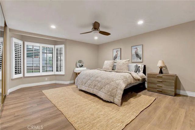 18324 Clark 110, Tarzana, CA 91356