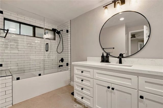 18324 Clark 110, Tarzana, CA 91356