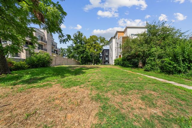 122 Woodmont Blvd, Nashville, TN 37205