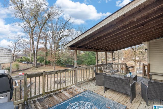 140 SOUTHERN HILLS DRIVE, Calera, AL 35040