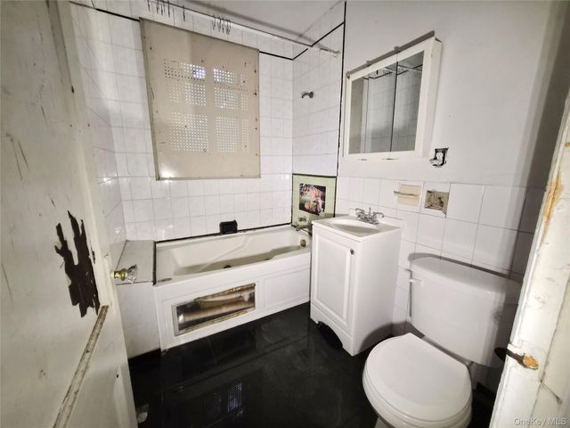 11140 148th Street, Jamaica, NY 11435