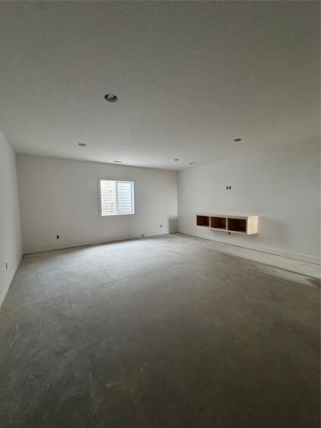1345 NW Linda Lane, Waukee, IA 50263