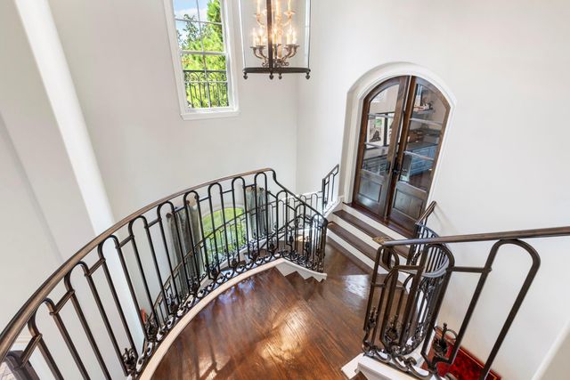 87 Mediterra Way, The Woodlands, TX 77389