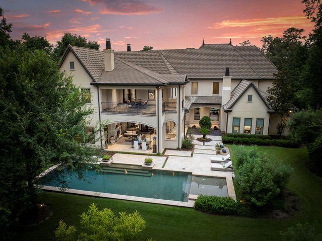 87 Mediterra Way, The Woodlands, TX 77389