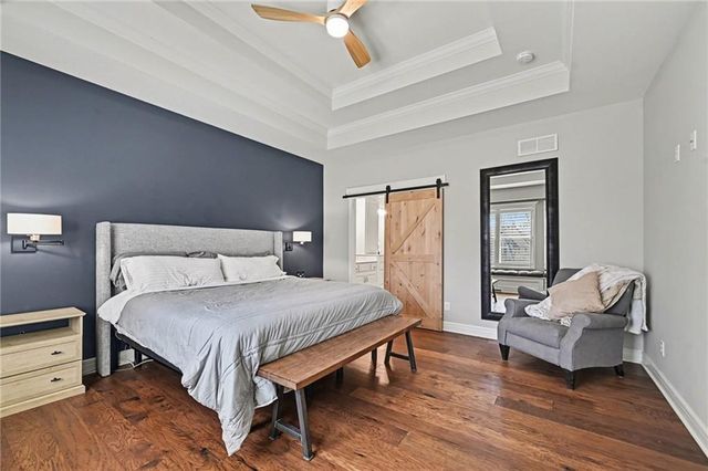 18301 Belinda Drive, Smithville, MO 64089