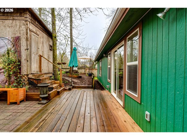 1010 ELKAY Dr, Eugene, OR 97404