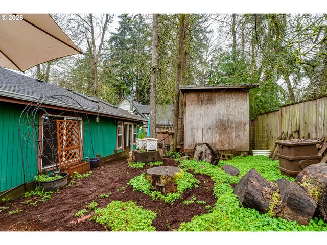 1010 ELKAY Dr, Eugene, OR 97404