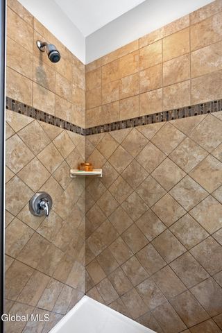 3 Ashleigh Lane, Saratoga, NY 12866